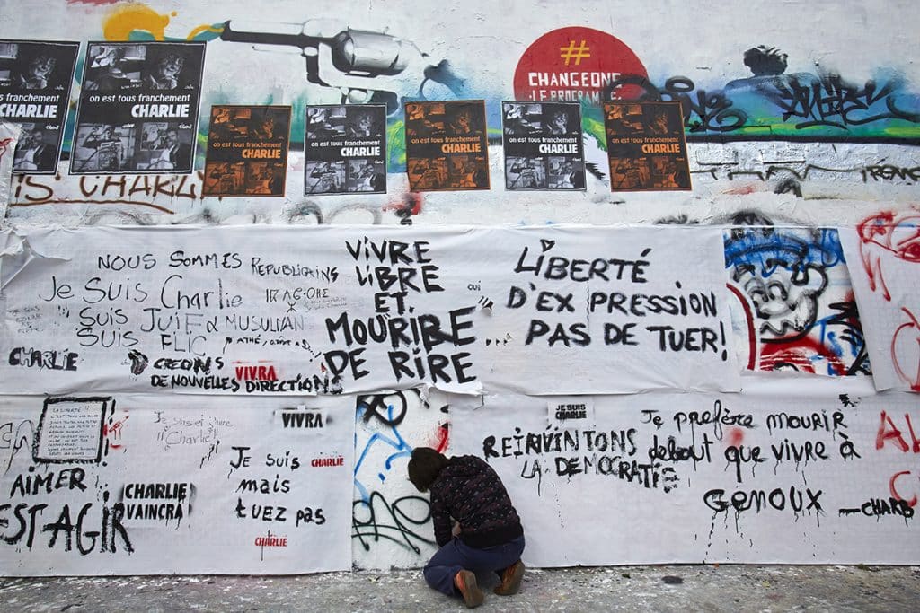 L'attentat contre « Charlie Hebdo », quand la violence s'invite au pays du relativisme.