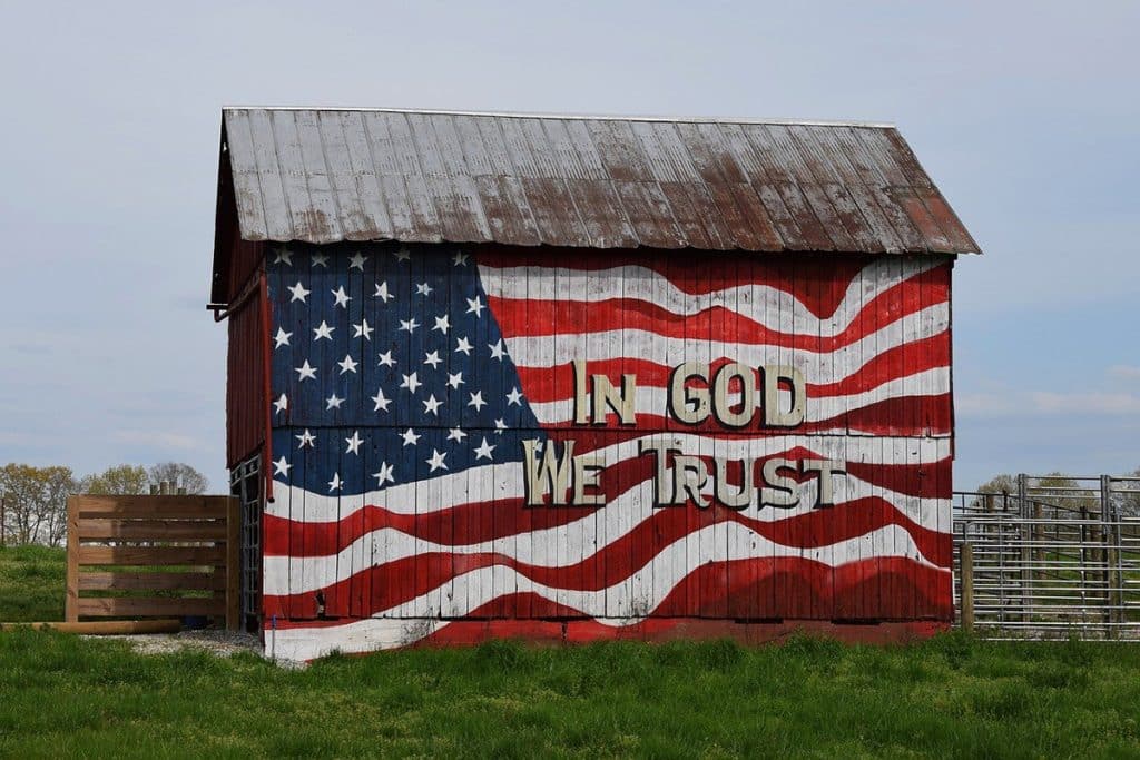 « En Dieu est notre confiance », la devise américaine.
