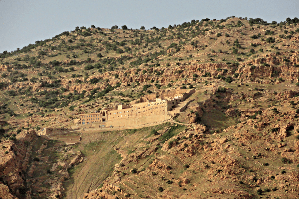 Le monastère Saint-Matthieu, dans la plaine de Ninive sur le mont Alfaf.