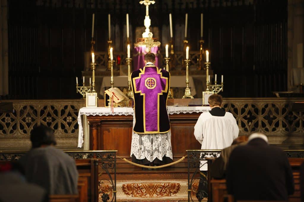 Messe selon le rite tridentin, Lyon.