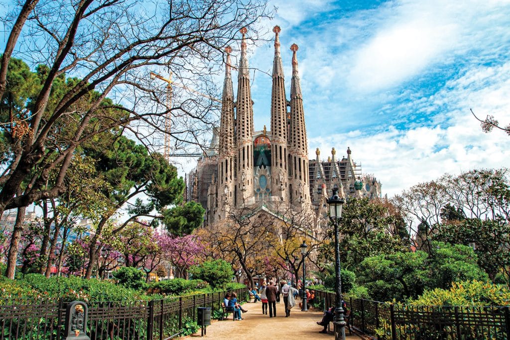 sagrada_familia.jpg