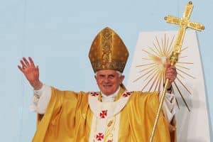 benoit_xvi_barbarin.jpg