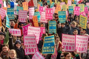 La Marche pour la Vie réunit chaque année plusieurs milliers de personnes à Paris.