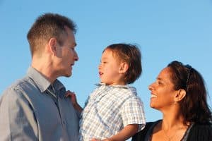 « L’enfant doit expérimenter que ses parents ont un rôle complémentaire. »