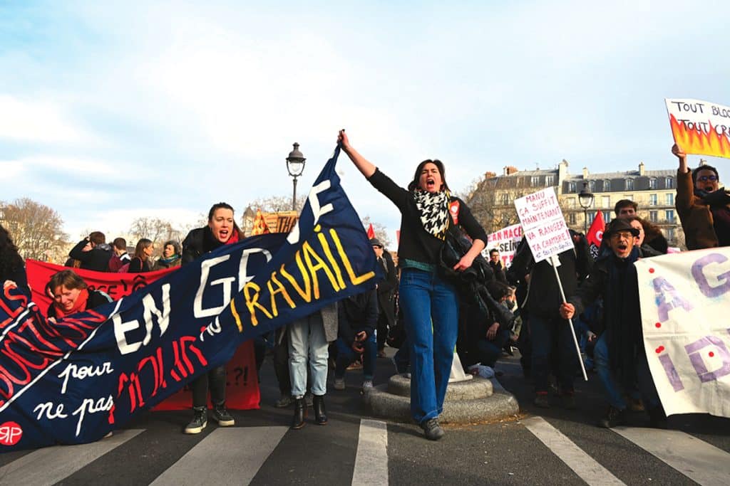 Manifestation contre la réforme des retraites, à Paris, le 16 février.
