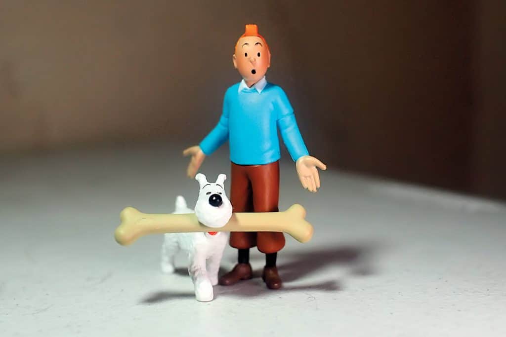 Selon le philosophe et académicien Jean-Luc Marion, Tintin incarne la charité, et Milou l’espérance.